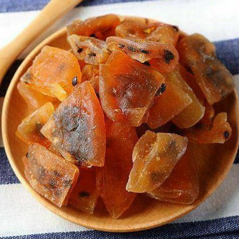 Dried passion fruit 1